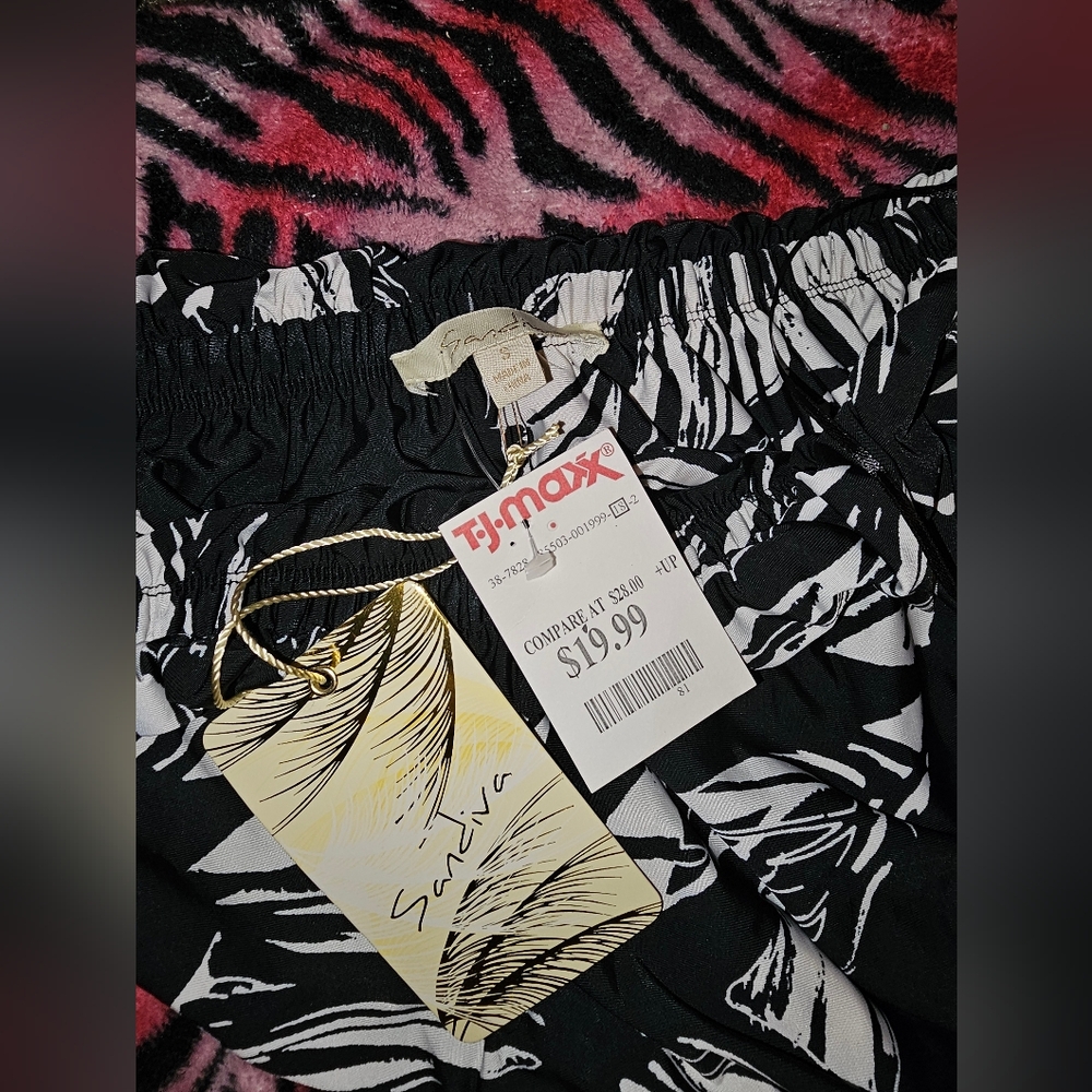 Sandiva pants romper size S